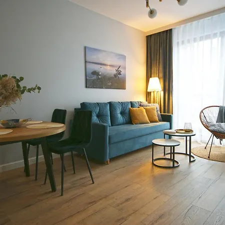 Irs Royal Apartments Apartamenty Irs Nadmorski Dwor 2 Gdansk Exterior photo